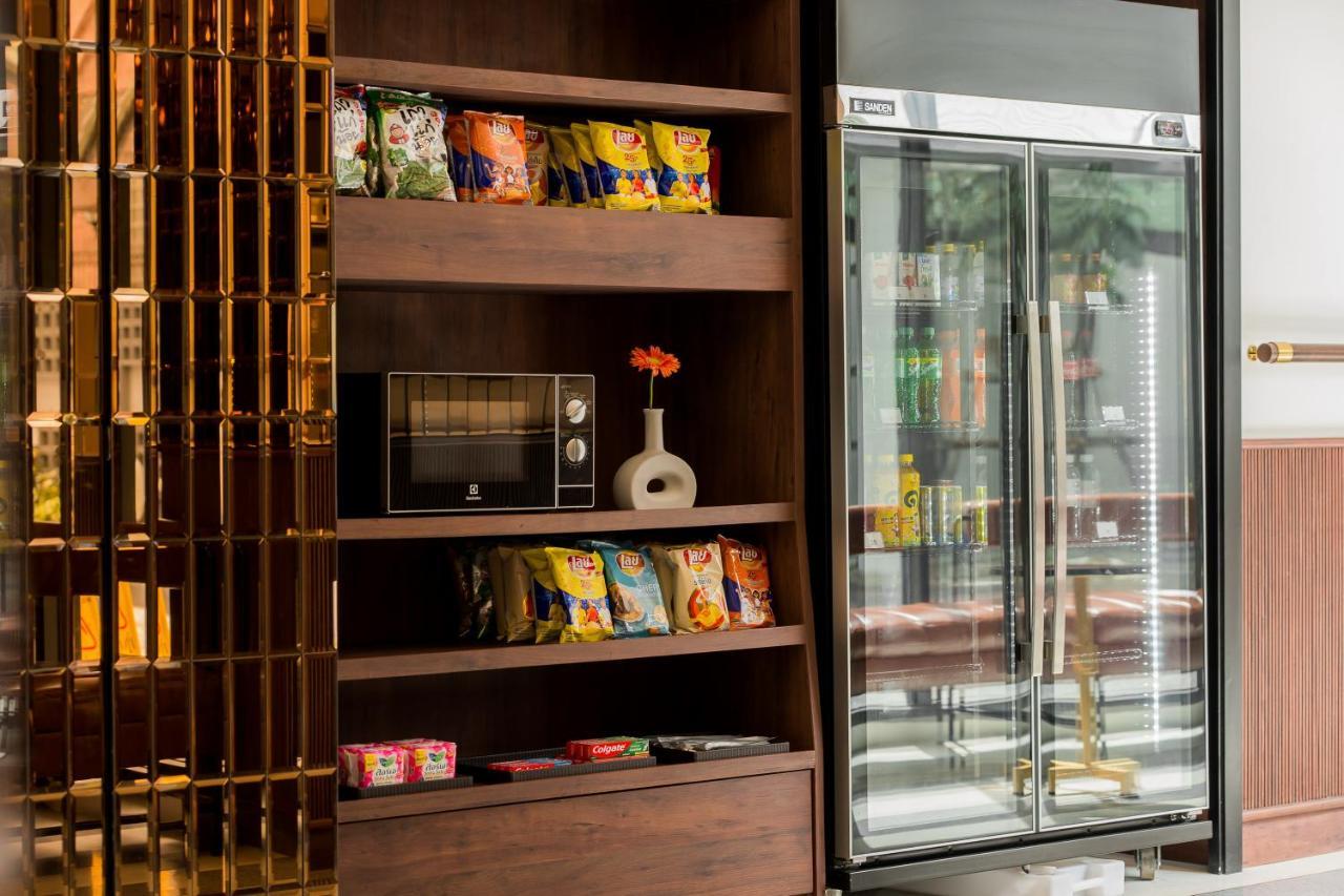 Hotel Amber Sukhumvit 85 Bangkok Ngoại thất bức ảnh