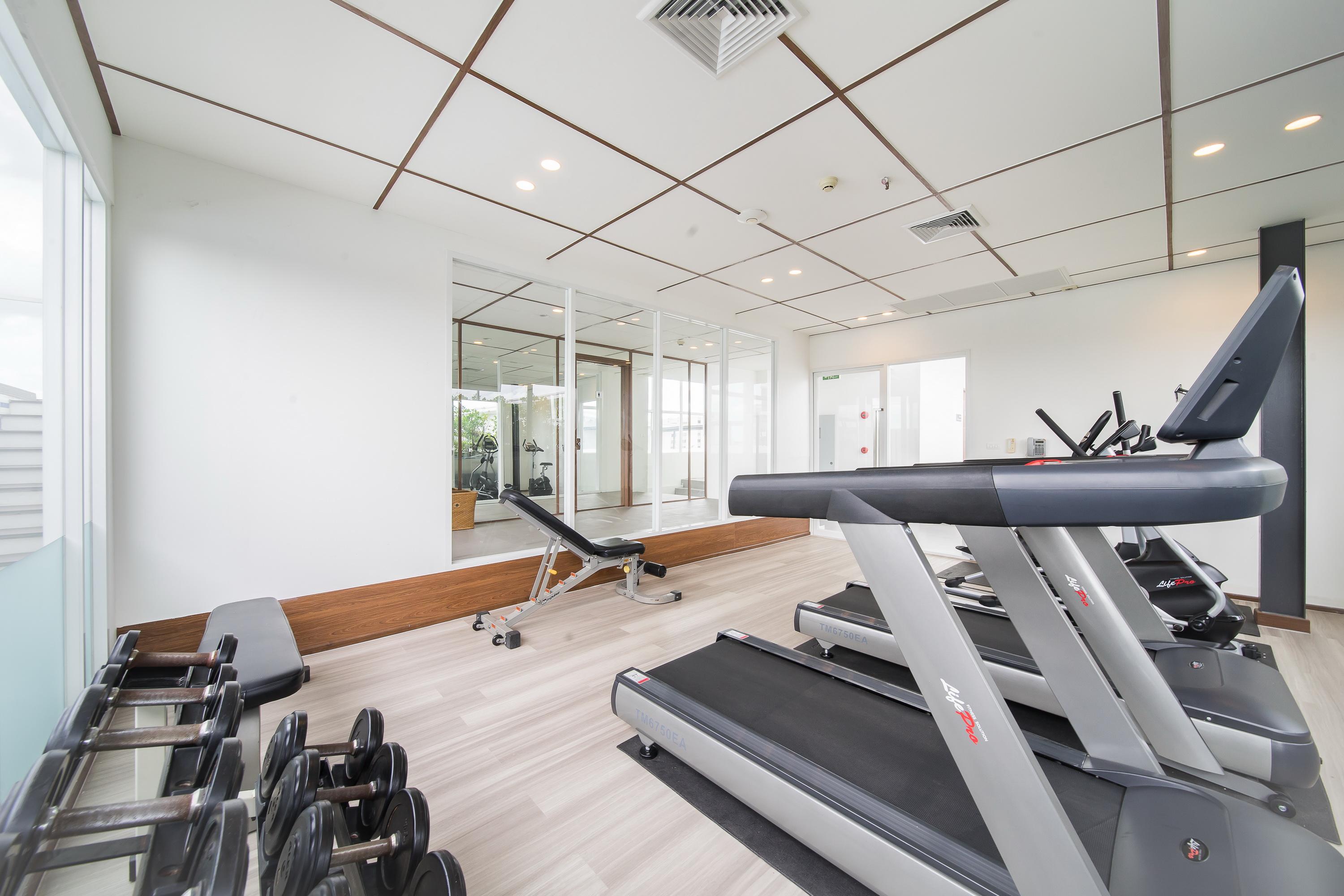 Hotel Amber Sukhumvit 85 Bangkok Ngoại thất bức ảnh